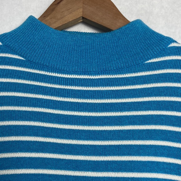 Vintage Weathervane Mock‎ Neck Cap Sleeve Top - Picture 5 of 9